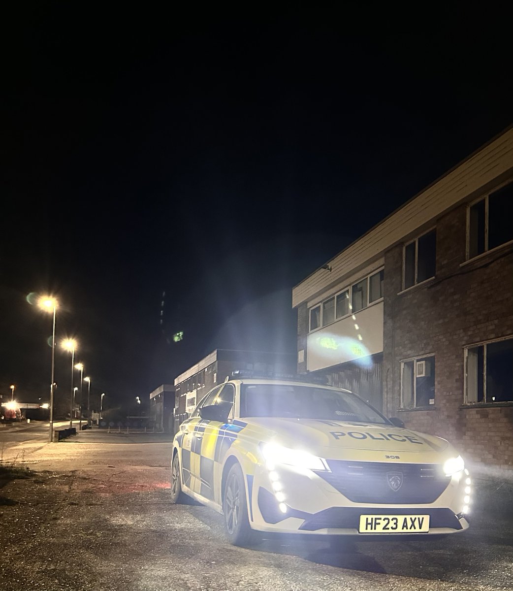 DorsetSpecials's tweet image. Special Sgt David shift this week was all go :  he visited high-risk DA victim after criminal damage. Blue-lighted from Ferndown to Poole with ARV for a controlled stop on her ex-partner he was arrested &amp;amp; booked into Bournemouth custody.#DA #Response #specialconstable #police