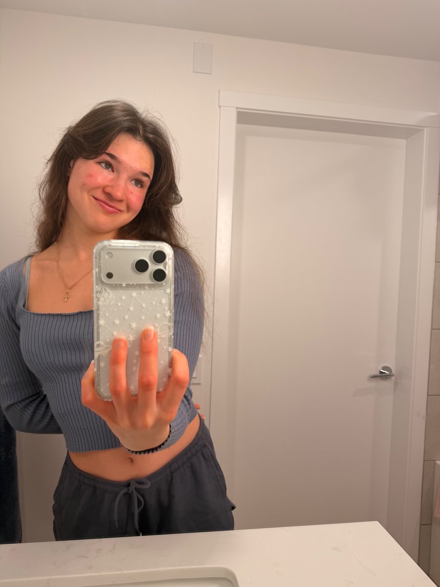 Anna Kulina tweet media