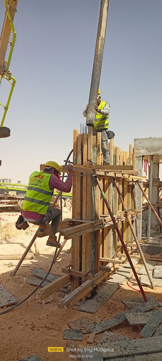 rafconstracting's tweet photo. الرياض 🇸🇦
أعمال الخرسانات 
الفرسان (٢)  #شاعر_الابداع3 https://t.co/ivyRtyGYa0