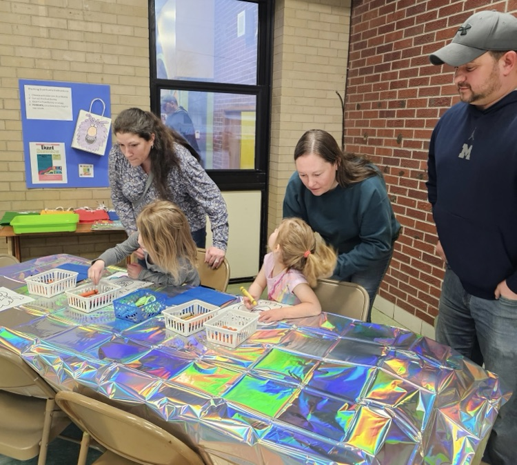 Amy Conway tweet media