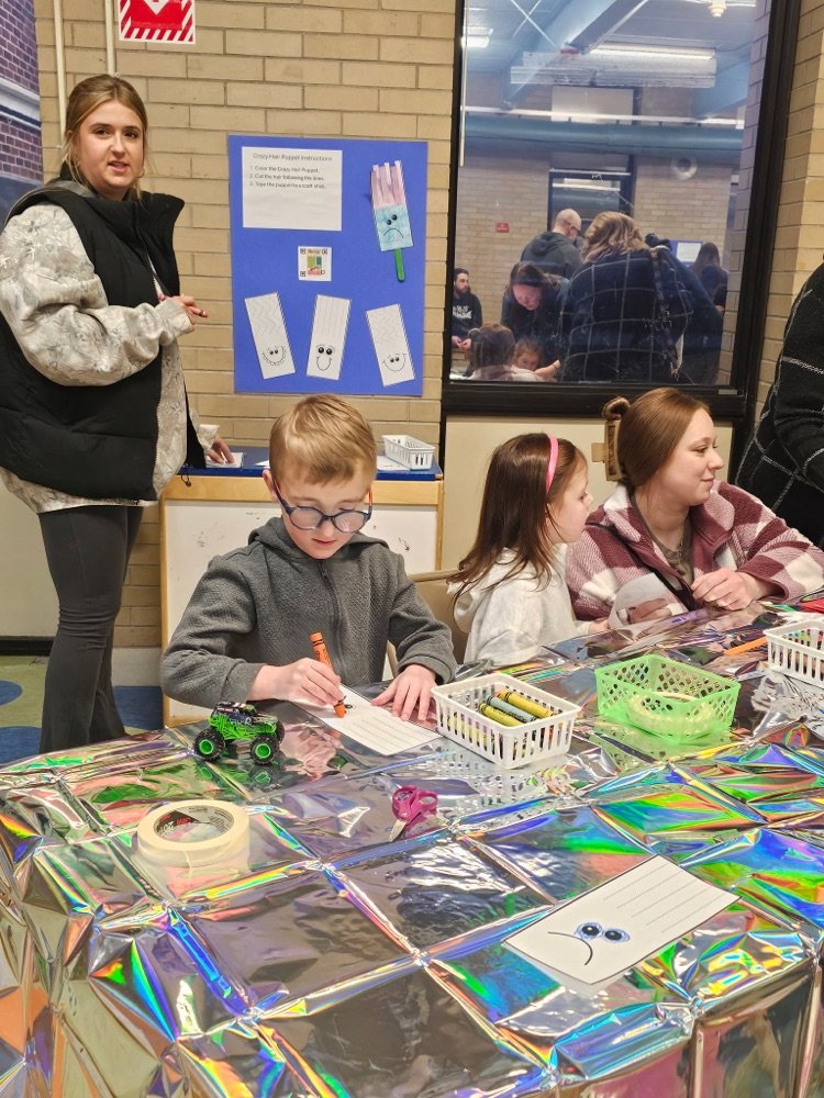 Amy Conway tweet media