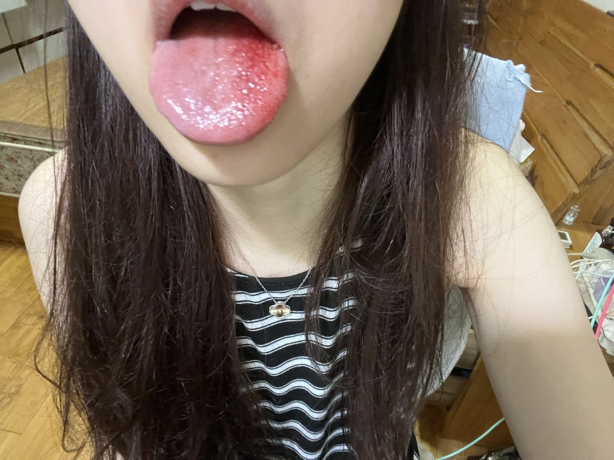 电b小魔女 tweet media