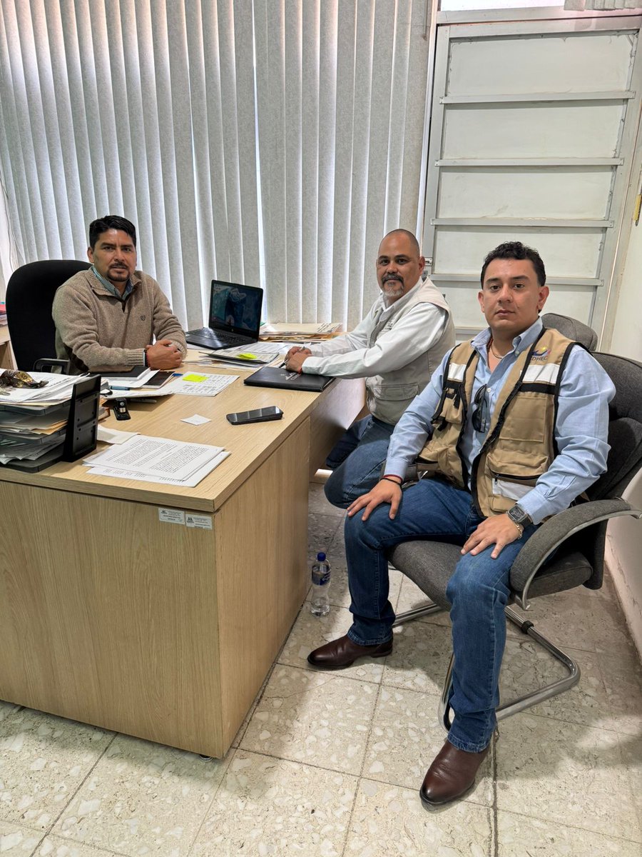 CDHEC's tweet photo. #BrigadasCDHEC El pasado 17 de febrero, él #Ombudsmóvil estuvo presente en el municipio de #Matamoros; personal de la Segunda Visitaduria Regional y la Visitaduria Itinerante llevaron a cabo una Brigada en la que dieron a conocer los servicios que brinda la #CDHEC.

#DDHH https://t.co/Fduua8KF4q