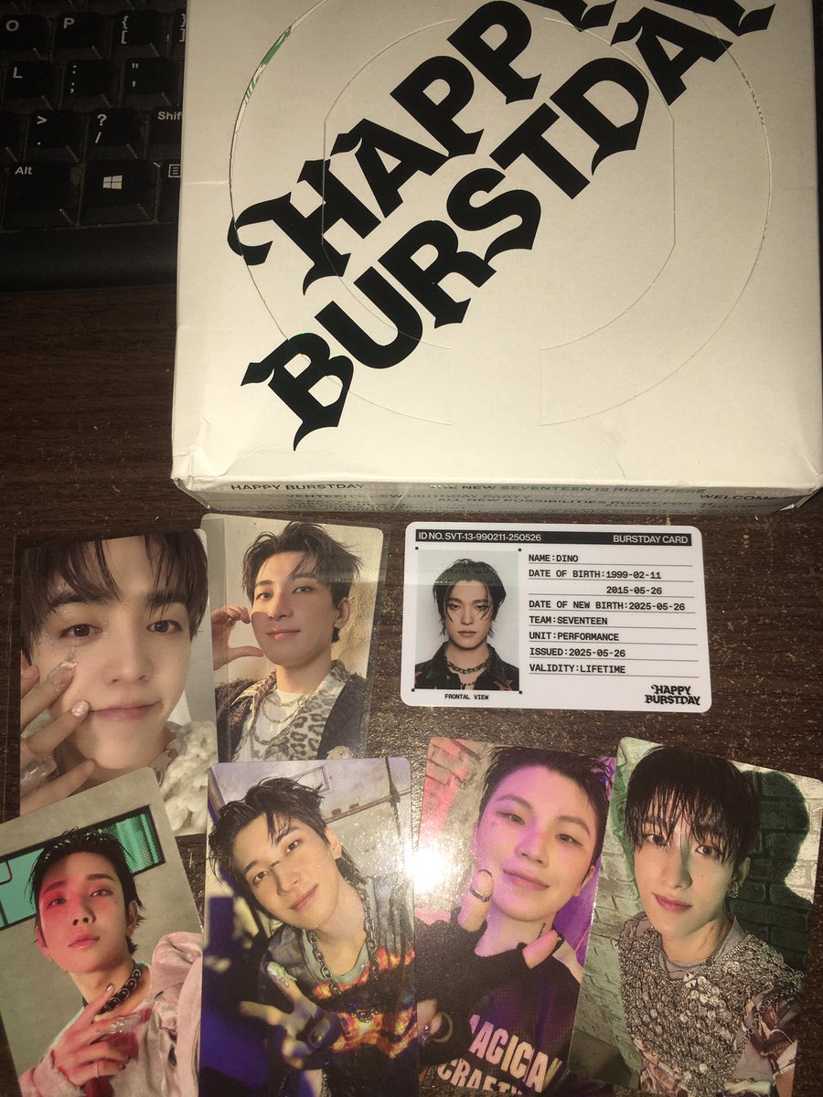 hominamina's tweet photo. wts want to sell

#wts 
want to sell edisi urgent bgt
album happy burstday+ pc (unsealed)
150k takeall, dapet semua
dom jatim
🍊

wonwoo scoup woozi dk joshua dino https://t.co/IYOZH9Tf9s