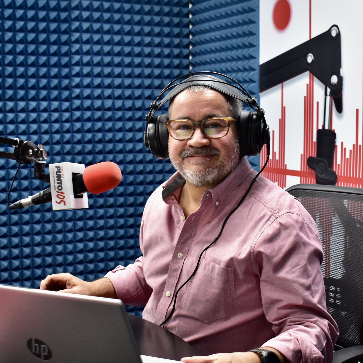 Miércoles #LaEntrevista | Con Silvia Cuéllar ( <a href="/CuellarSilviaM/">Silvia Cuellar. COEXPORT</a> ), presidenta de <a href="/COEXPORT/">COEXPORT El Salvador</a> , sobre los aranceles de EE. UU. y su impacto en las exportaciones y la economía regional.

📻 105.3 FM | #ElCorreCorre #coexport #miércoles