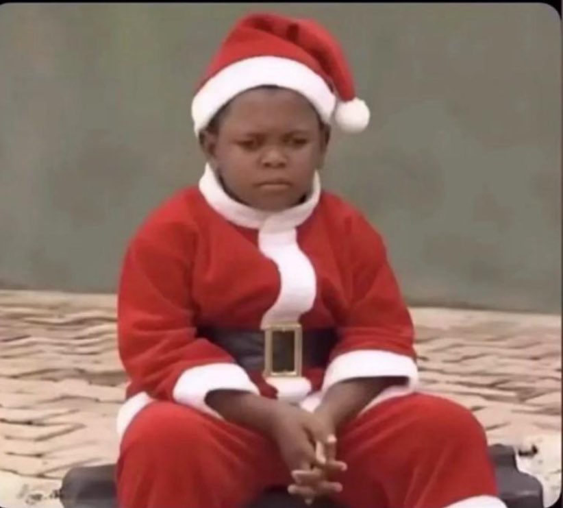 The person I lent my mom’s money to has gone straight to the UK 😩God what am I even going to tell her now? Guys I need advice before she sees me.