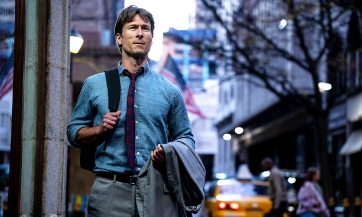 halifaxbloggers's tweet image. A bunch more movie talk on CBC Radio in Nova Scotia. Carsten Knox reviews How To Make A Killing and Crime 101, and shares his thoughts on documentaries nominated for an Oscar:

halifaxbloggers.ca/flawintheiris/…

#moviereview #theknoxoffice #cbcradio @FlawInTheIris @cbcradio