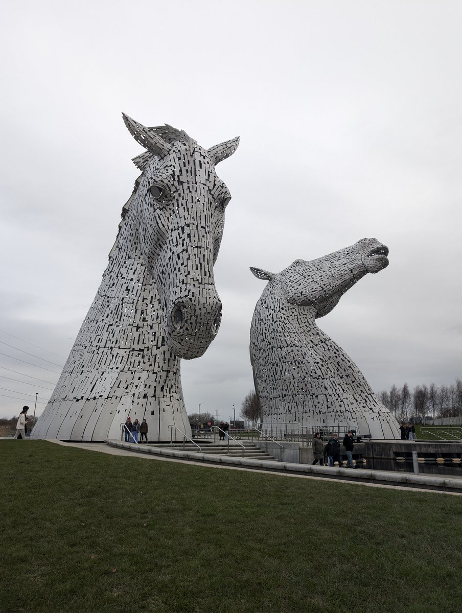 jvbernard's tweet photo. @rogermcd @NizeyimanaJmv9 Definitely isn't AI. I was there last week. #Kelpies https://t.co/ZXUGhKCzOd