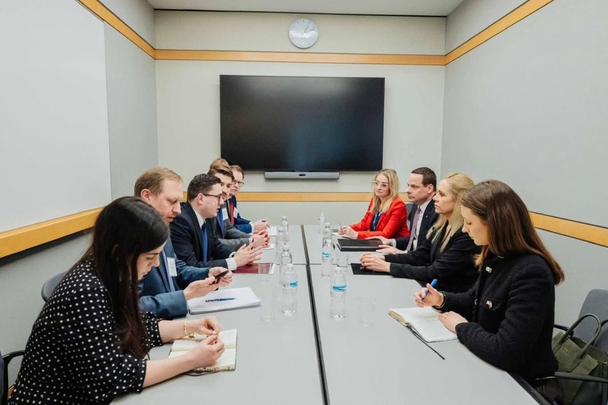Slovak Embassy in Poland tweet media