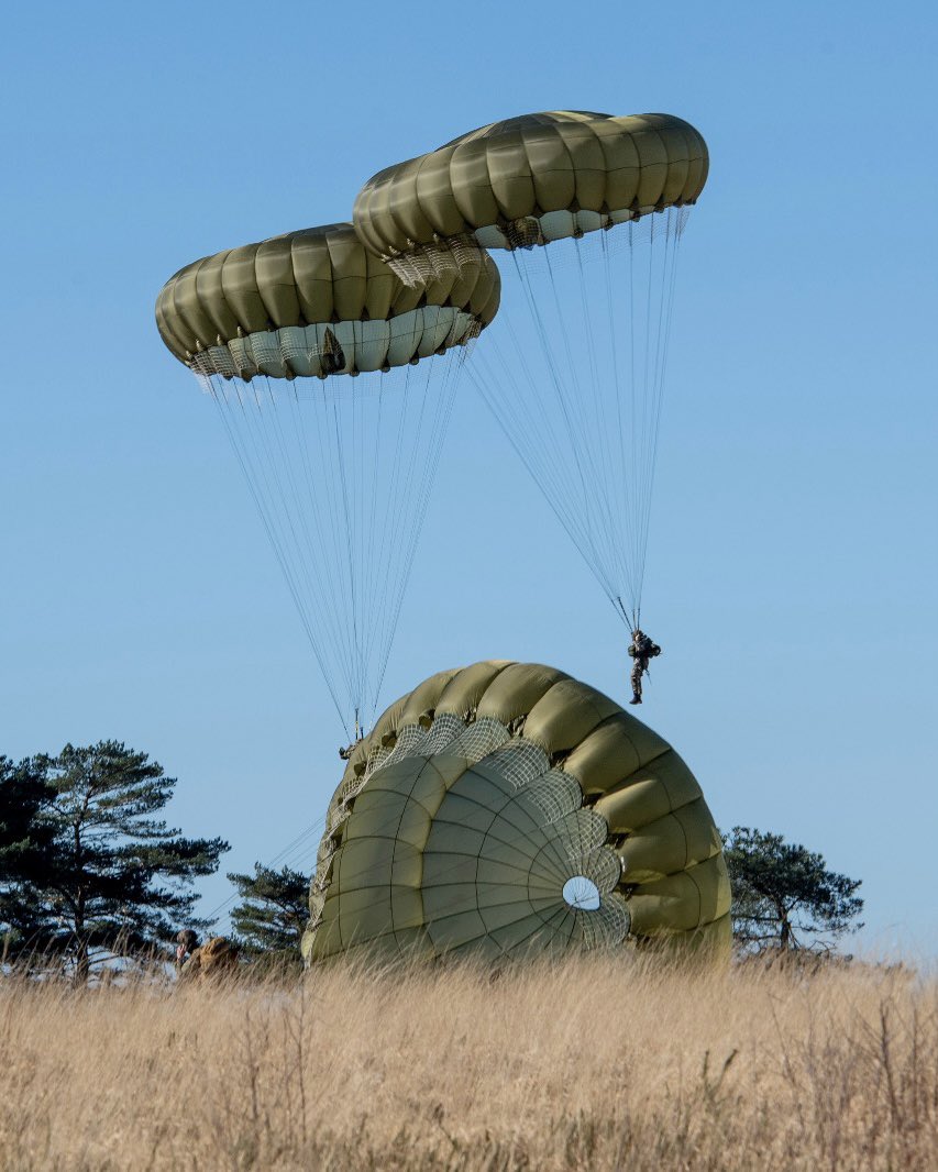 Chef d'état-major de l'armée de Terre tweet media