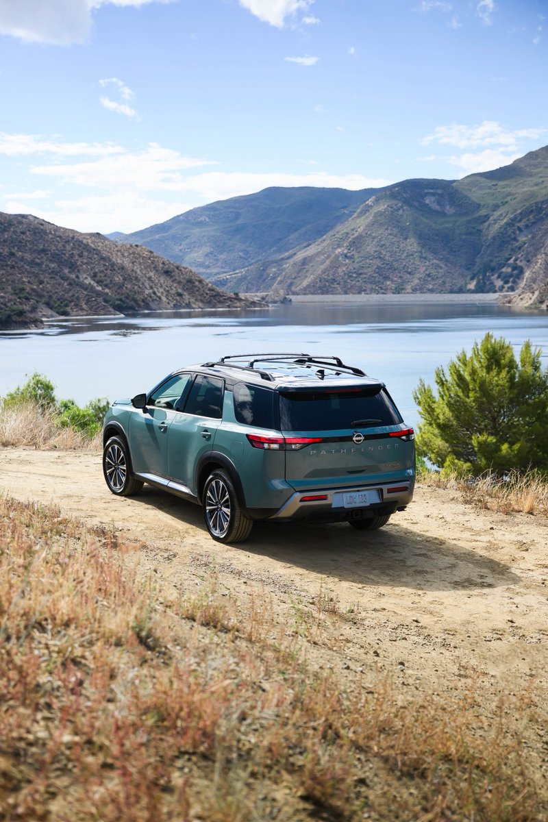 cole_marzen's tweet image. The current-generation Nissan Pathfinder will reportedly soldier on alongside an all-new, body-on-frame variant later this decade. In addition, the latter is expected to carry a higher price tag and feature standard V6 power. #Nissan #Pathfinder #CUVs #crossovers