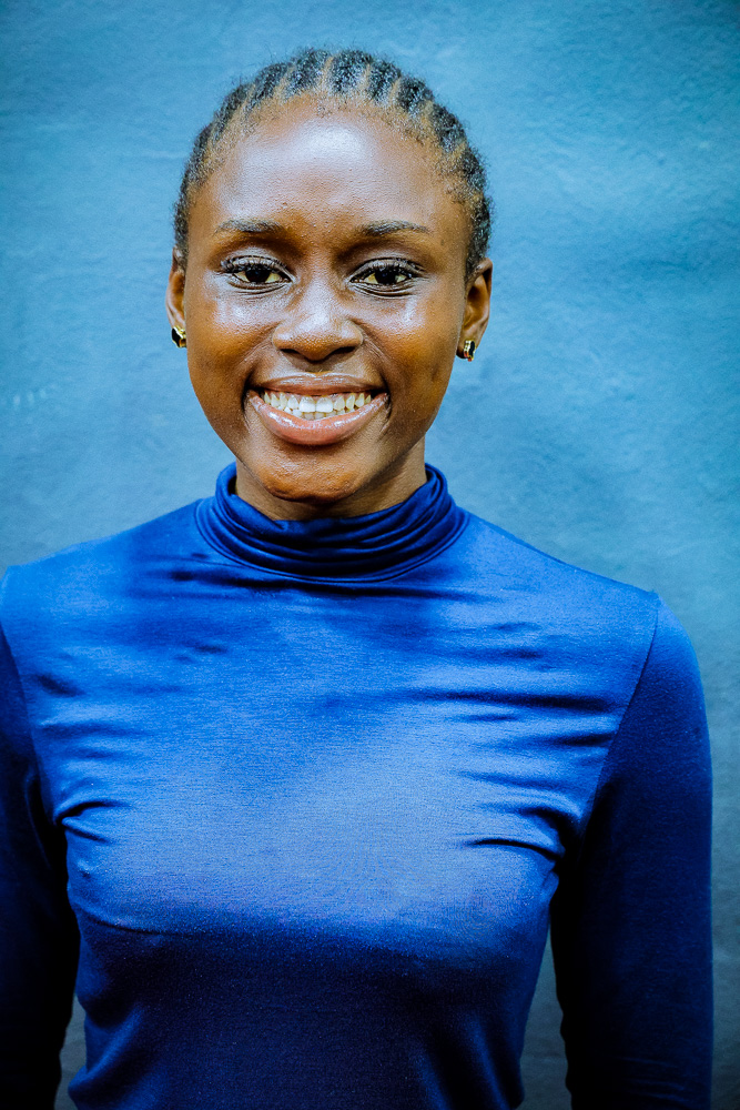 IsraelEniola4's tweet photo. Soft. Calm. Captivating. 📸
#portraitphotography #softaesthetic #throughmylens
#shotbyeniola #photooftheday #lagosphotographer https://t.co/eh3JiZRCQu