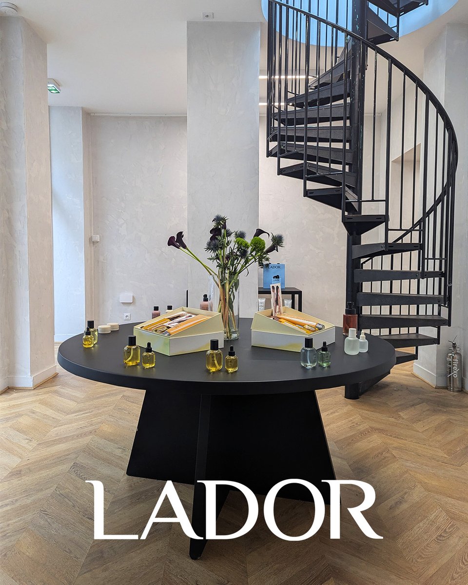 「🗞️⚜️」 Jimin - Pop-up LADOR Paris 🇨🇵

Pour celles et ceux qui ont précommandé Angel Muguet apres le pop-up parisien, les organisateurs ont partagé les informations suivantes:

- Après réception des colis autour de mardi, ils seront reconditionnés pour l'expédition. - Une fois