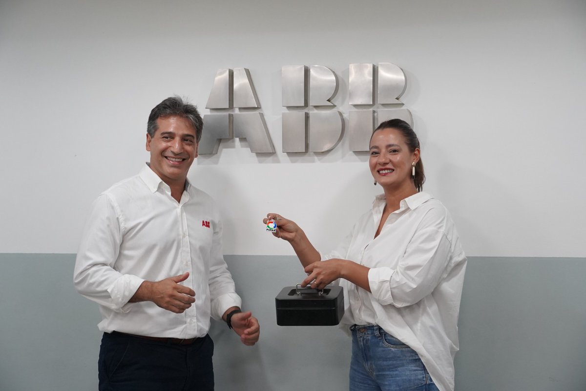 Impulsamos una agenda clara: que producir y cuidar el ambiente vayan de la mano.
La planta de ABB en Bella Vista obtuvo la certificación global “Mission to Zero”.
Más empleo, más producción y mejores estándares ambientales. Ese es el rumbo. 🌱🏭