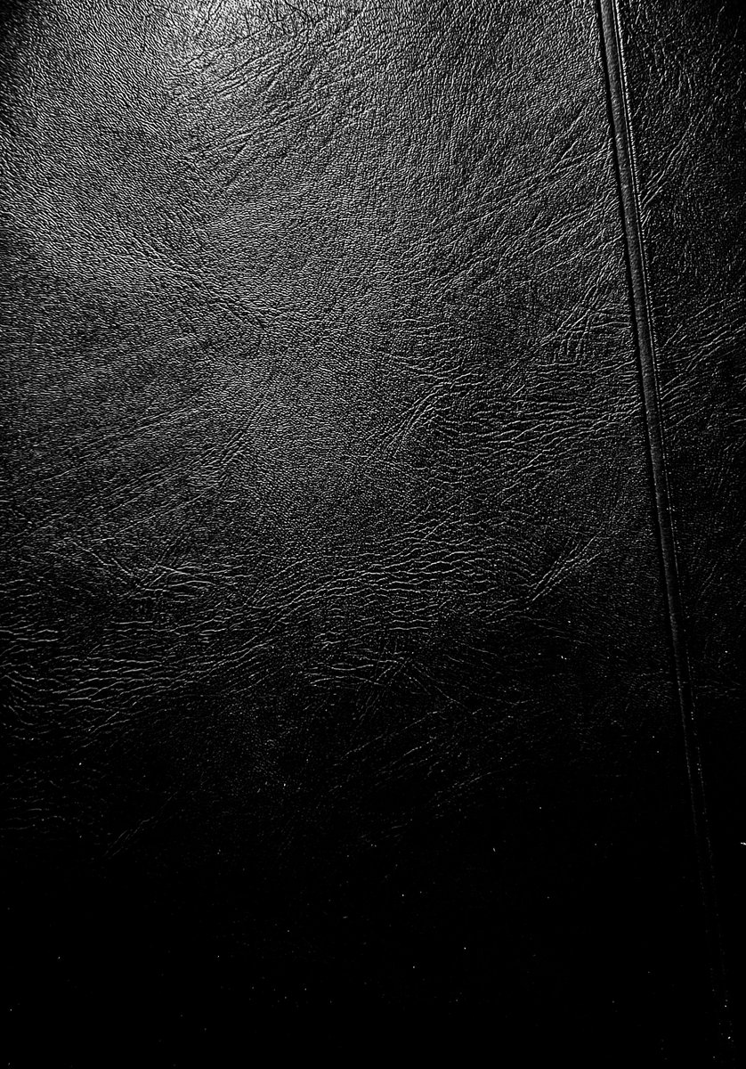 JordanALange's tweet photo. 🚨FREE TEXTURES!🚨

Who knew I had so many great textures hiding in my  basement? Poured concrete walls, drywall paper, and a leather bench press seat.  

Enjoy!

#graphicdesign #textures #free #smsports https://t.co/cxDGesOVaL