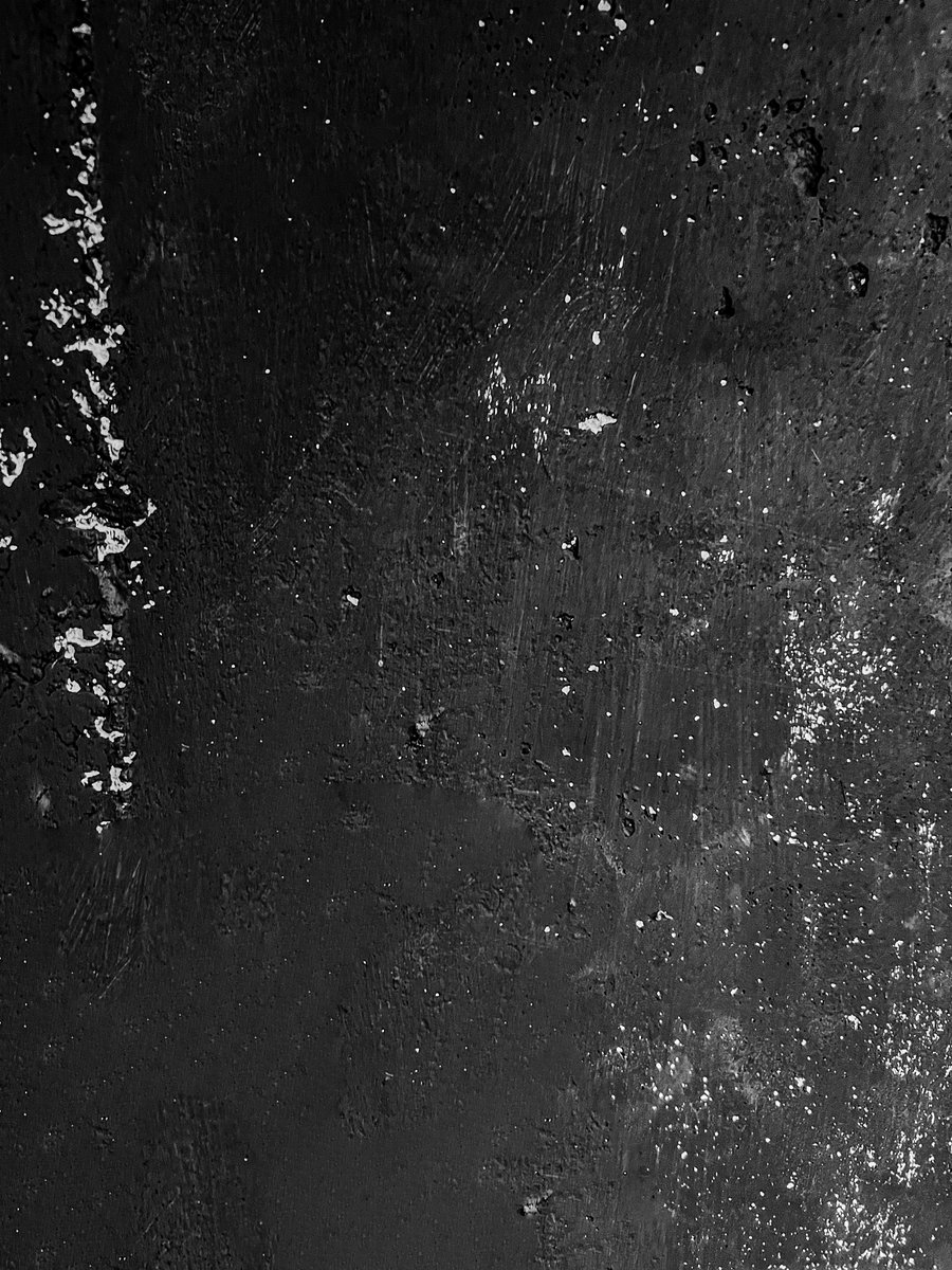 JordanALange's tweet photo. 🚨FREE TEXTURES!🚨

Who knew I had so many great textures hiding in my  basement? Poured concrete walls, drywall paper, and a leather bench press seat.  

Enjoy!

#graphicdesign #textures #free #smsports https://t.co/cxDGesOVaL