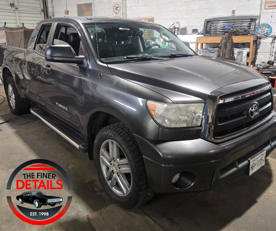 TheFinerDetail2's tweet photo. We'll transform your pickup with a tinted polyurethane application—full-body protection that coats every inch like a premium box liner. Shield all exterior painted surfaces from scratches, rust, and wear while giving your truck a bold, uniform finish. #boxliner #victoriabc https://t.co/JkK9Ca3Tf0