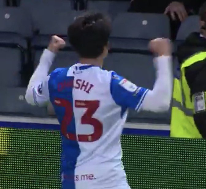 ℝ𝕠𝕧𝕖𝕣𝕤ℙ𝕒𝕡𝕖𝕣 tweet media