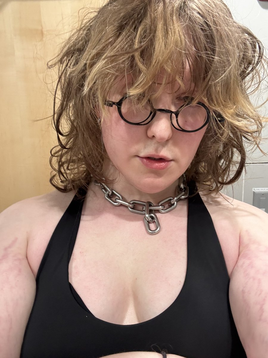 eve. 🔜 furgeddaboutit tweet media