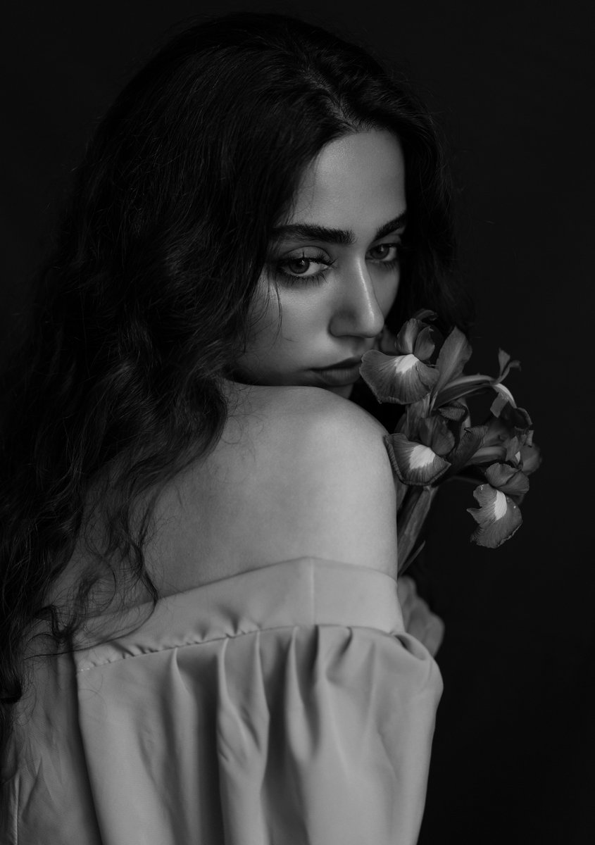 Zahra Nik Azar tweet media