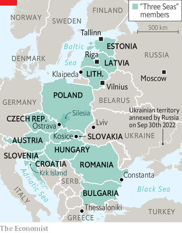 WhiteRoseIntel's tweet photo. As tensions continue to simmer across Eastern Europe, White Rose Intelligence is diving deep into the propaganda networks on both sides. https://t.co/oVuYAZEAqC
