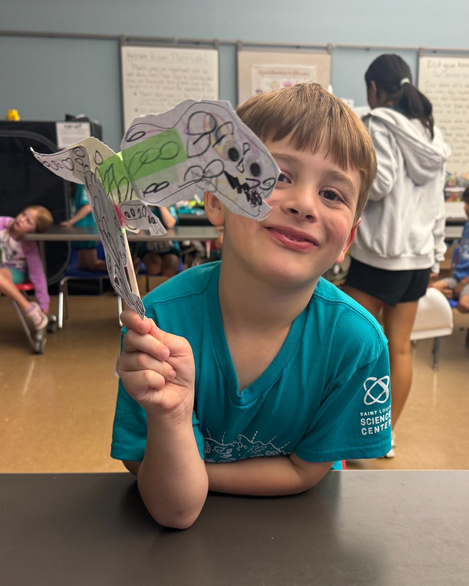 Saint Louis Science Center tweet media