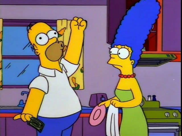 "Hanno avvisato dalla centrale che se non vai a lavoro domani puoi non andare anche lunedì"

"WOO HOO! Weekend di 4 giorni!"