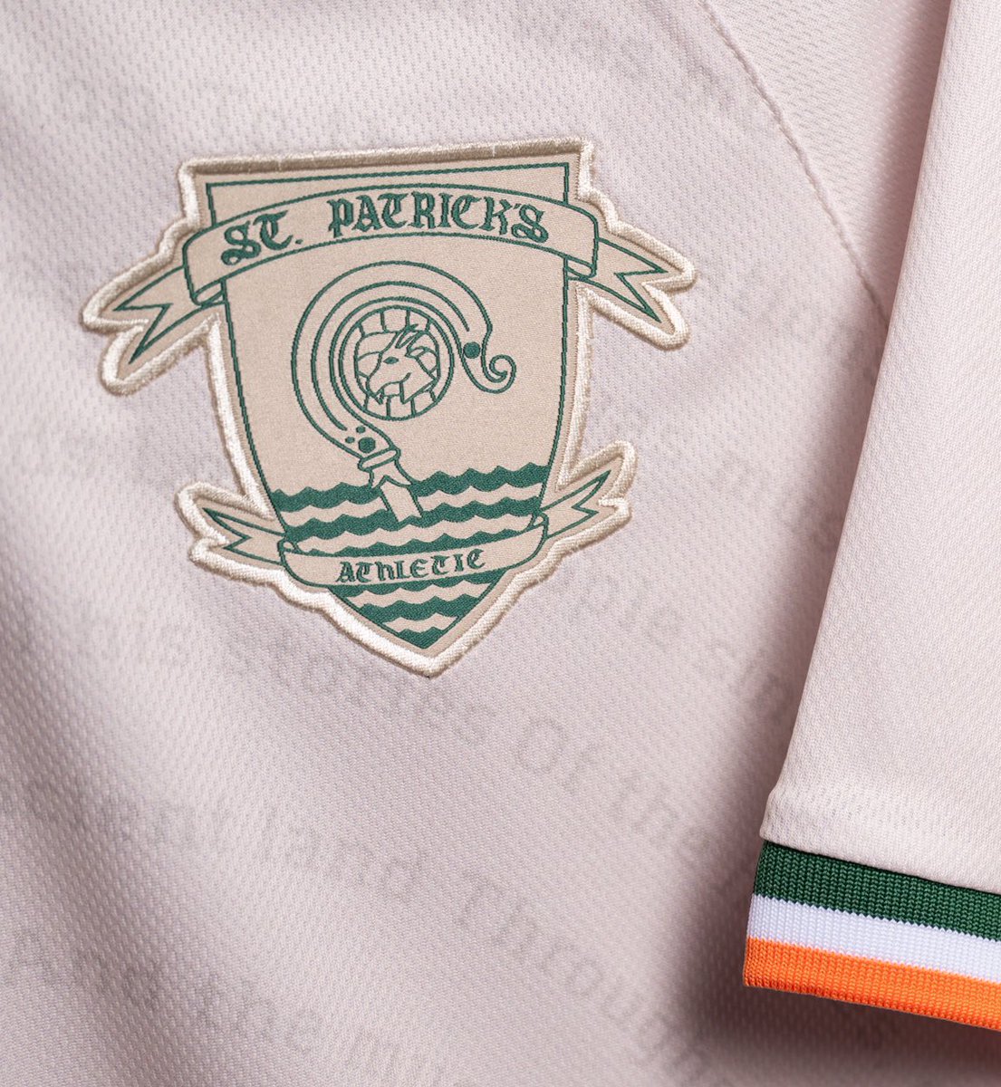 They Think Kits All Over tweet media