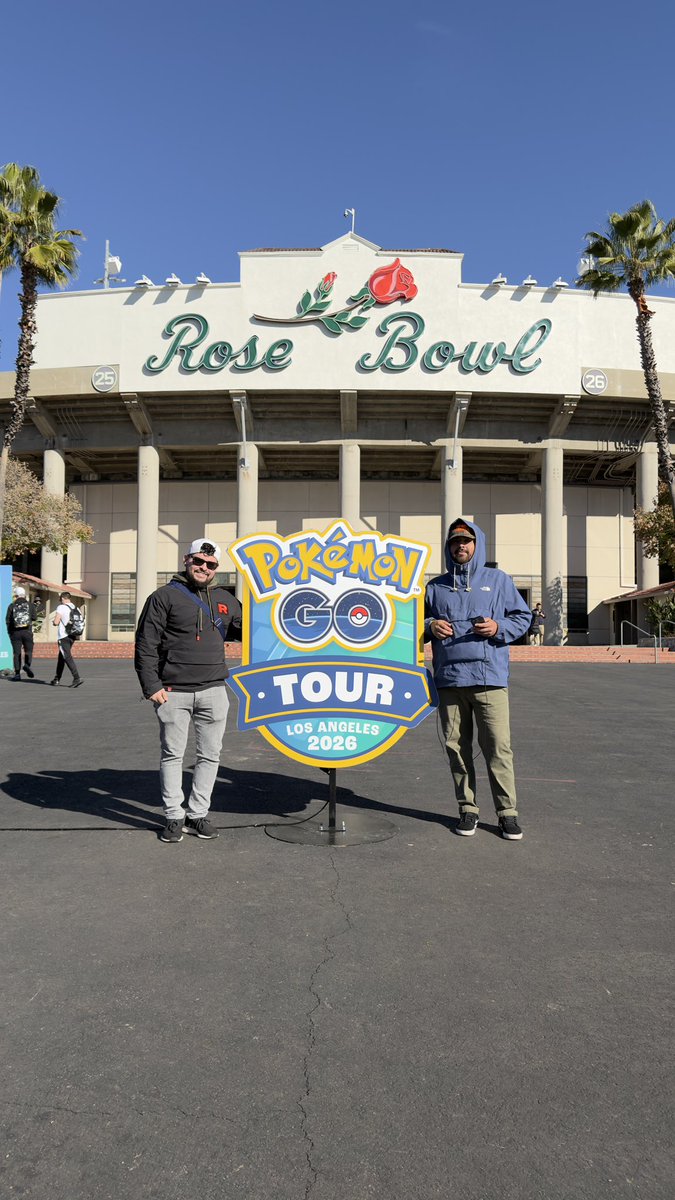 ItsPaulWithAnR1's tweet photo. Had a blast at #KalosTourLA

Always love coming back to California - Home away from home.
 
#PokemonGO 
#Pokemon
#PokemonGOTour https://t.co/UDDXmm8Xvn