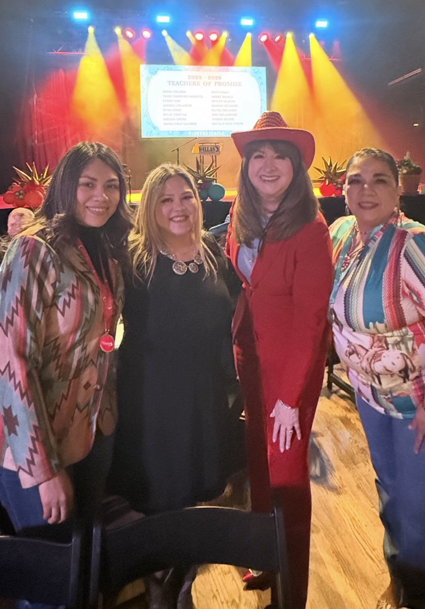 JROD_1012's tweet photo. Had a great time celebrating @lidahooehawks 25-26 Teacher of the Year and Teacher of Promise @dallasschools Winners Circle last night. https://t.co/5erpxXe0fk