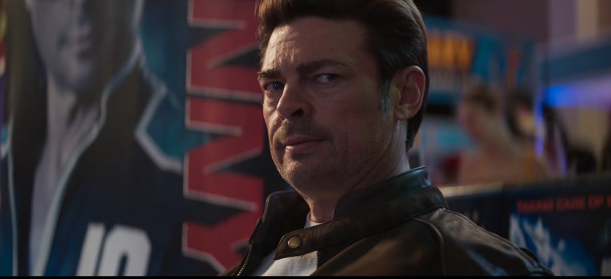 DiscussingFilm's tweet image. New look at Karl Urban as Johnny Cage in ‘MORTAL KOMBAT 2’.