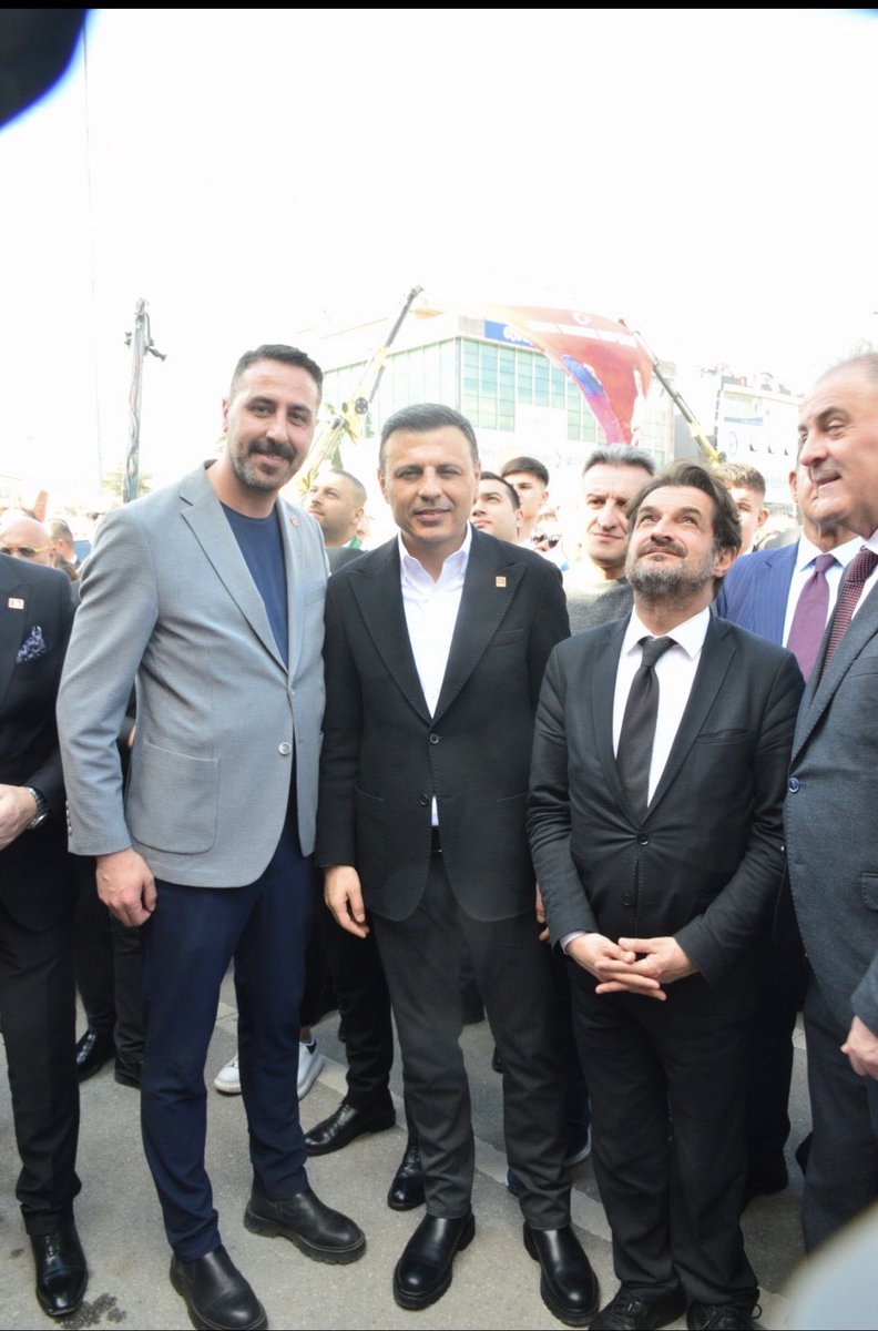 İlahi çalınmasına namussuzluk diyen müptezel <a href="/herkesicinCHP/">CHP 🇹🇷</a> ‘li kemalist çıktı! Şaşırdık mı!