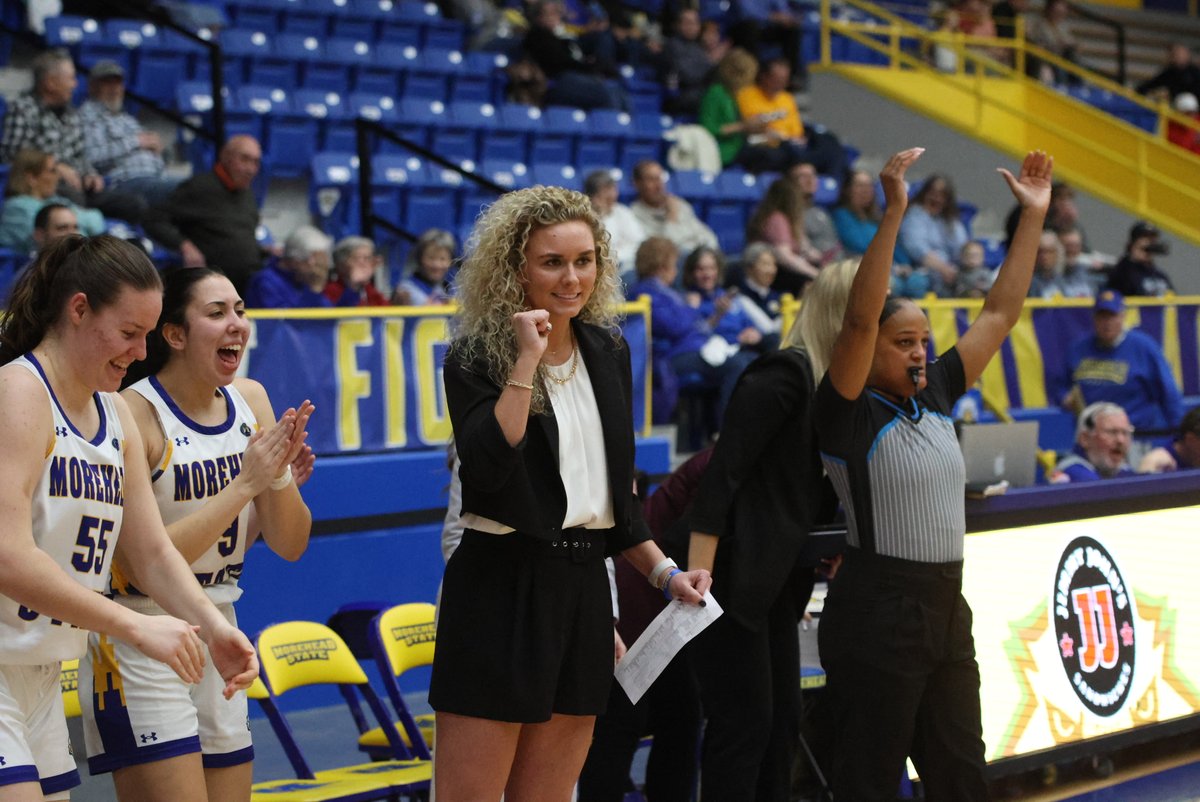 MSUEagles's tweet photo. It was an awesome night to be an Eagle! Both basketball teams defeated Southern Indiana Tuesday night in the final home games of 2025-26 at Johnson Arena.

@msueagleswbb video: https://t.co/3thzHGLy7z

@msueaglesmbb video: https://t.co/6VZLoDtKdM

#SoarHigher #SkoEags https://t.co/KJ5UjTWCVc
