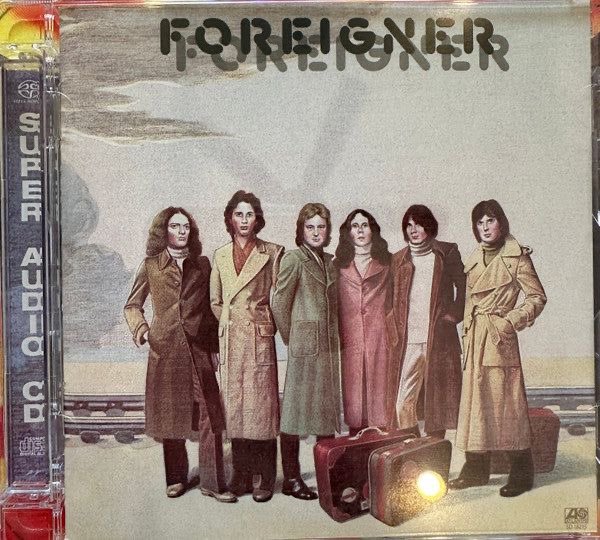 ZenithCR's tweet image. The all time greatest albums of classic rock. Hear them and so much more daily on commercial free Zenith Classic Rock. 🎸 #rock #albums