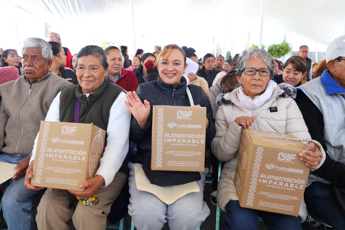 En esta jornada de #AlimentaciónImparable entregamos despensas que impactan positivamente en la alimentación y economía de la comunidad. 🫂🩷