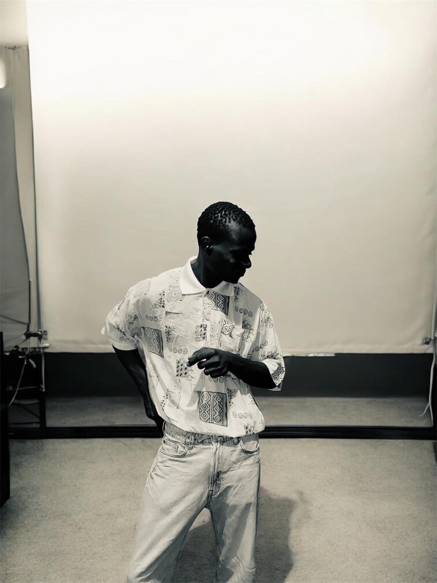 1Ballyn's tweet photo. Through pain, through life. Without God to the whole wide world! 🎵🎶 #greatness 

https://t.co/X44XCmBiFU https://t.co/X2JQfd4FS6