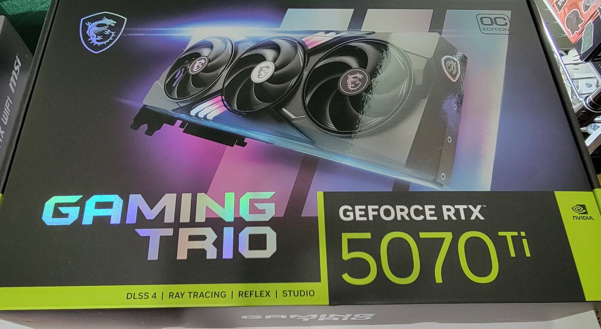 The Red Mane tweet media