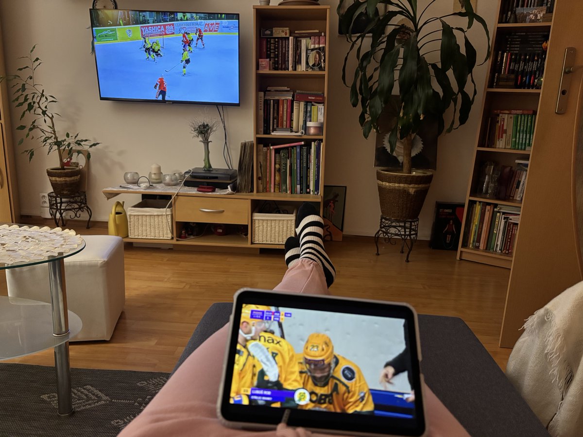 Katarína Cupi Hotentót tweet media