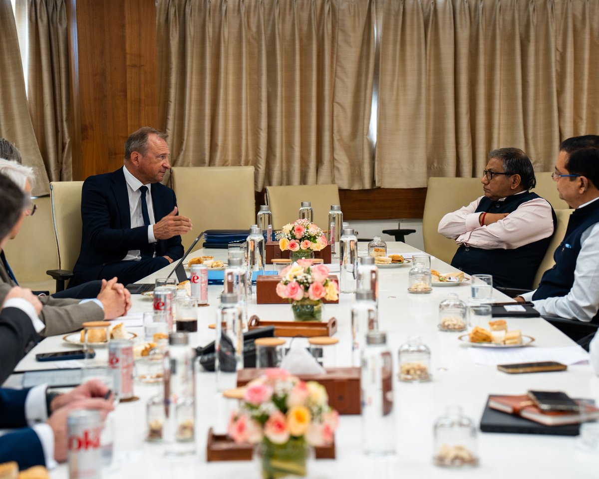 Gilles Roth tweet media