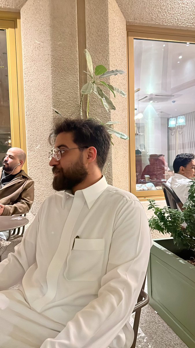 RaadSh's tweet photo. مايبي يطالعني عشاني اتقهوى بمزاز https://t.co/pIYFbDMQJx