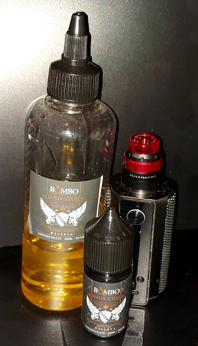 GuancheVape's tweet image. Ayer 24/02 hizo 4 años que dejé de fumar, no lo hubiera logrado sin el vapeo y la comunidad de vapeadores! Confío y deseo que cada día seamos más ex fumadores, es la única vía para tener una sociedad más sana! #VapearNoEsFumar #VapeandoDejeDeFumar
#ElVapeoSalvaVidas