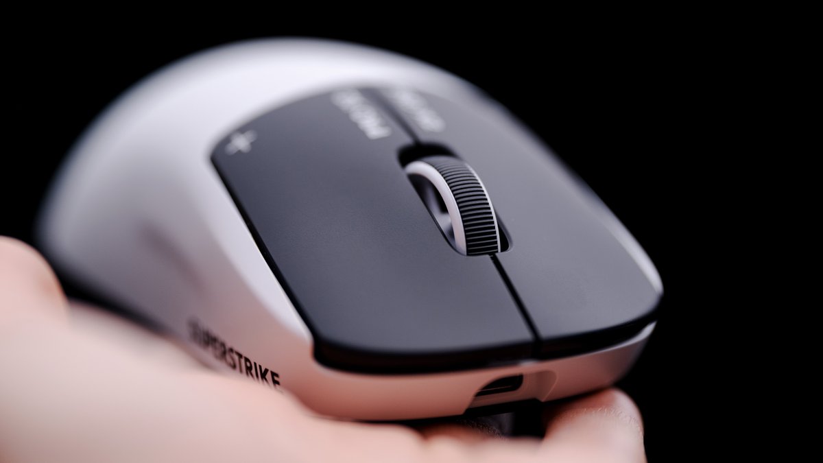 Logitech G tweet media