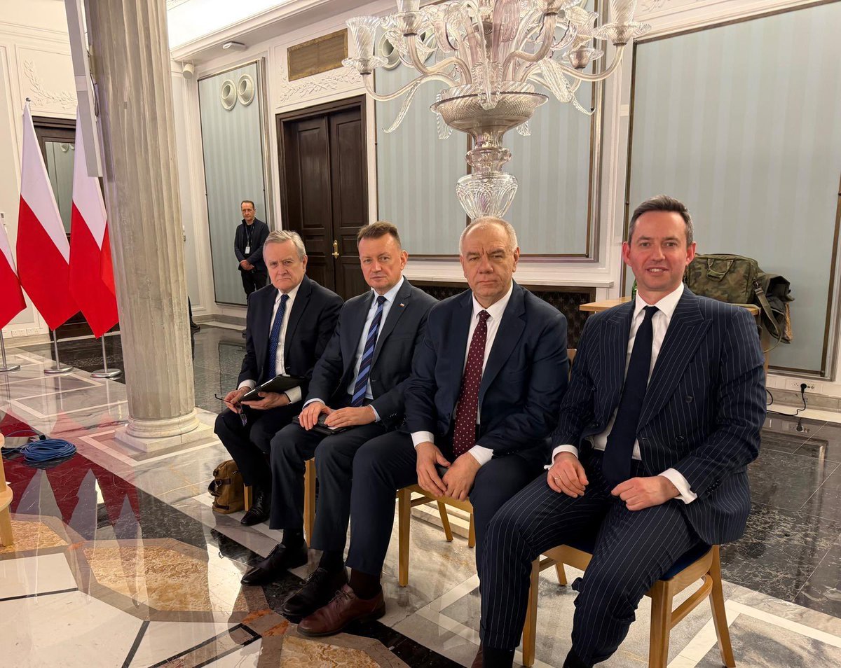 Niezwykle ciekawa i twórcza dyskusja na konferencji „Demografia OdNowa” w Sejmie RP. Kryzys demograficzny wymaga pilnych odpowiedzi i odważnych działań. Niewątpliwie takie spotkania budują świadomość i pakiet konkretnych rozwiązań. Gratulacje dla <a href="/MarcinOciepa/">Marcin Ociepa</a> i całej <a href="/Od__Nowa/">OdNowa</a>