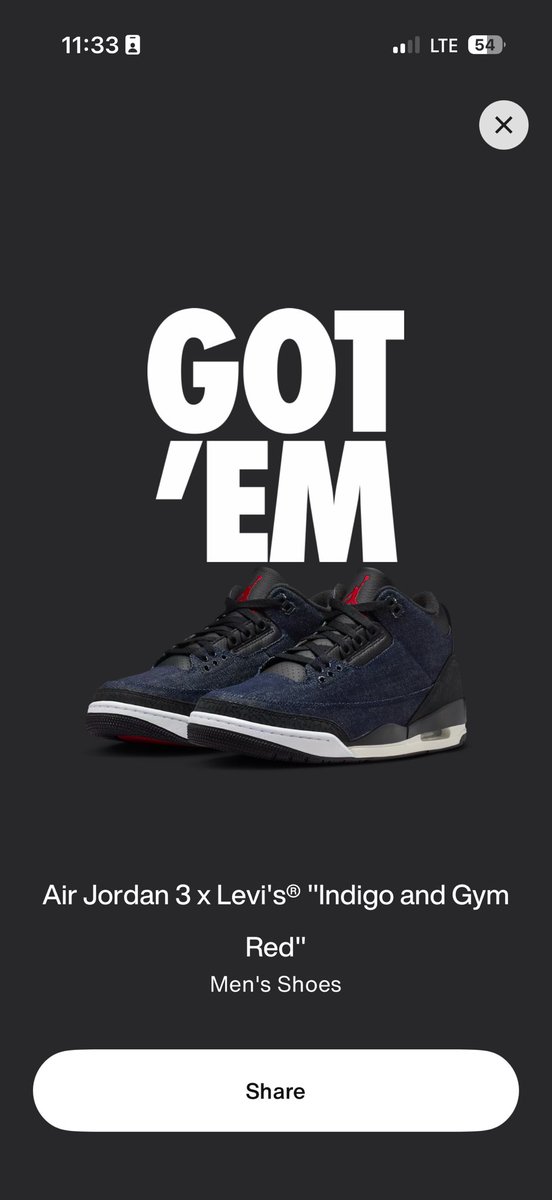 youknowkush's tweet photo. DID YALL SCORE TODAY @SnkrsStock https://t.co/T2mXaFFXZo