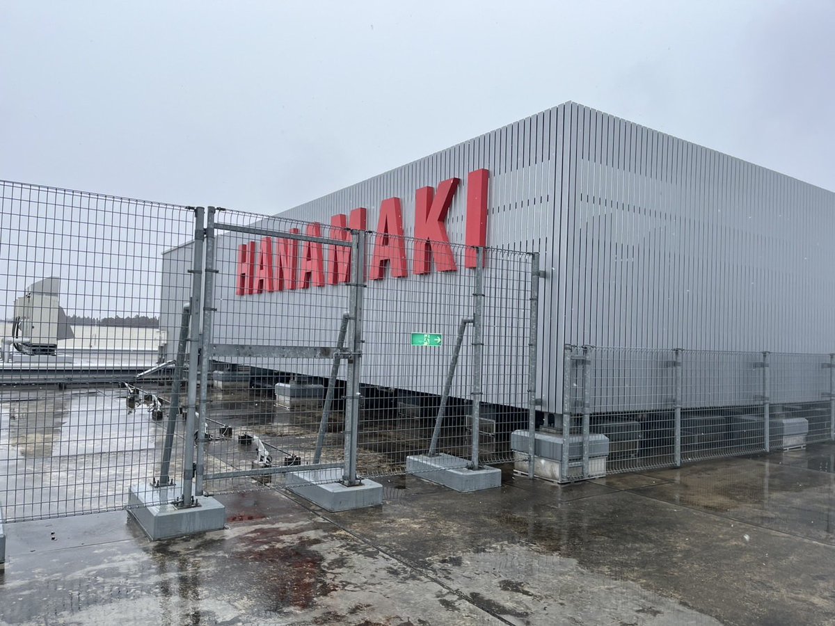 aprajitanefes's tweet image. In Japan's Iwate Prefecture, a U.S. military Osprey aircraft has landed at Iwate Hanamaki Airport specifically to capture Japanese agents linked to Obama and Clinton. This is happening now. Deep state cleanup? 

Sources emerging stay tuned. #Trump2024 #DrainTheSwamp #IwateOsprey