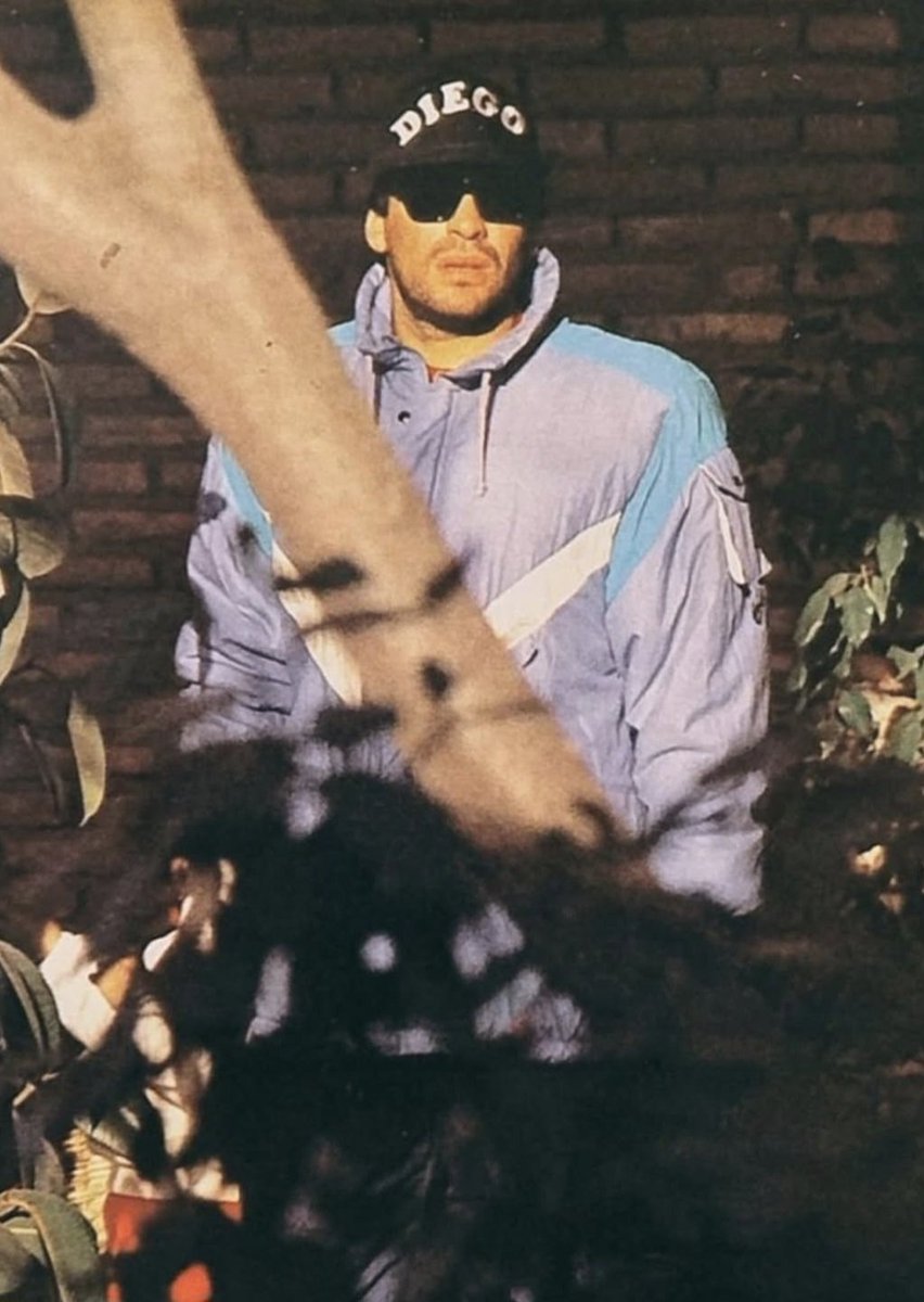 No hay foto del DIEGO sin aura
Único e irrepetible