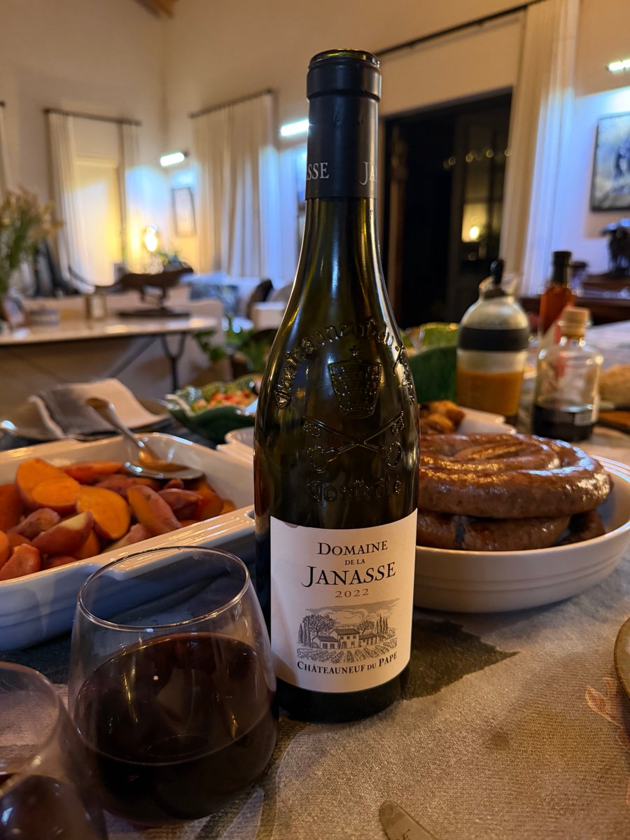 It’s always wine time but now it’s time to eat. #wine #braai