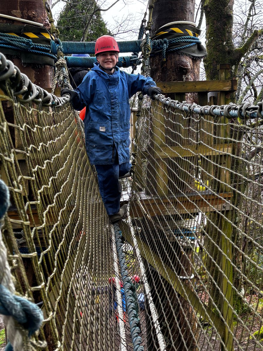 Caldercuilt Primary School & Nursery Class tweet media