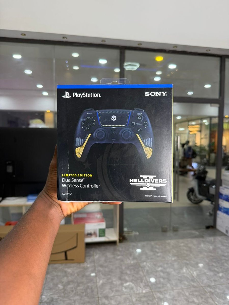 Puqwan's tweet photo. Sony Dualsense Controllers Available For Sale. 
Special Limited Edition
•LeBron James
•Helldivers 
•Fortnite
•Spiderman

Price - GH₵ 1,200

Kindly Send A DM if Interested. 

Please Patronize, Refer &amp; Repost 🙏🏾 https://t.co/4f1Dep9xKS