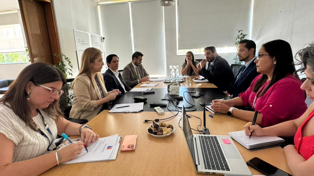 Instituto de Salud Pública de Chile tweet media